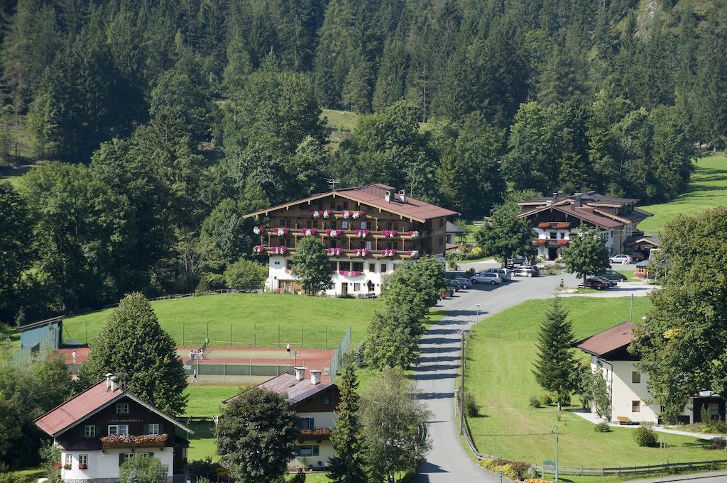 Gasthaus Mitterjager Kirchdorf in Tirol Eksteriør bilde
